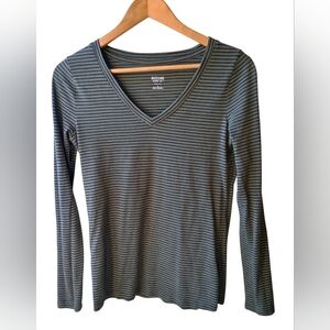 Mossimo Supply Co. Gray & Black Striped Long Sleeve Top Women’s Small Casual T